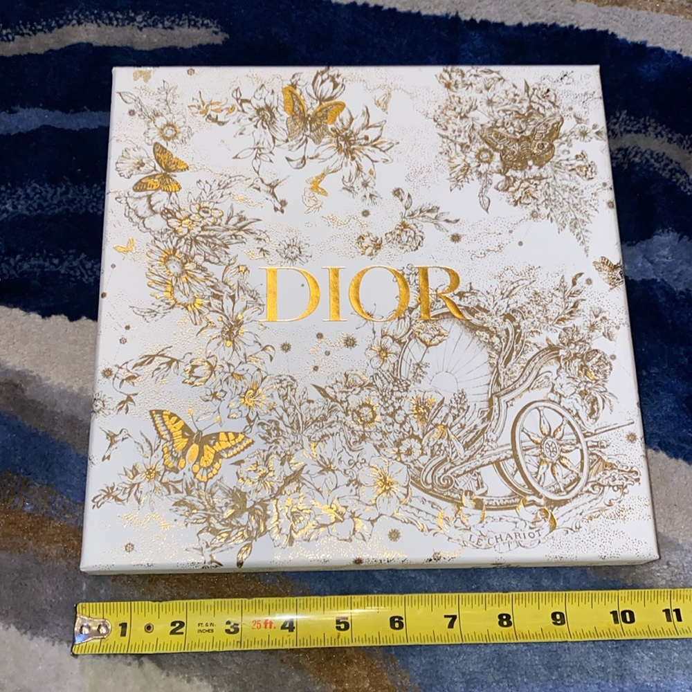 Christian Dior empty collectible box & tissue